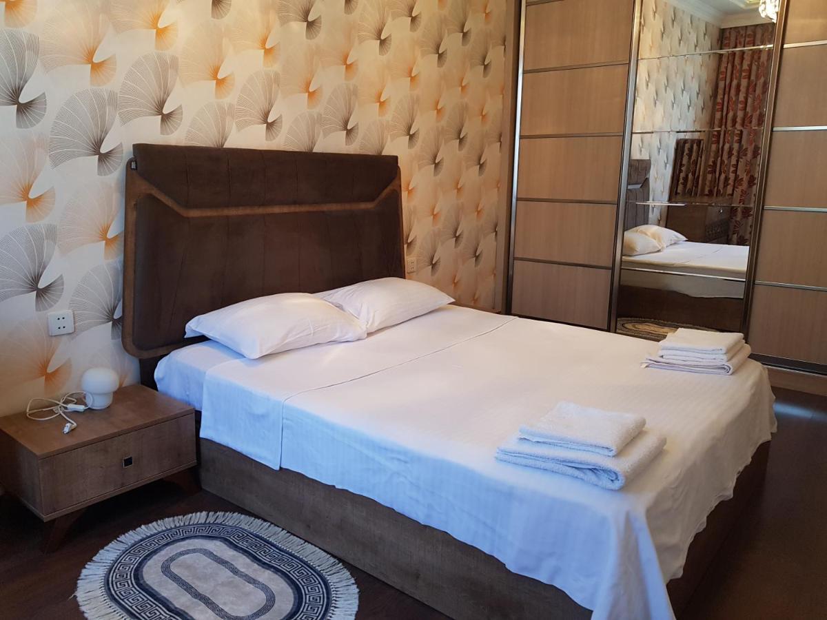 Central Baku Luxury Apartment On Nizami Street Bagian luar foto