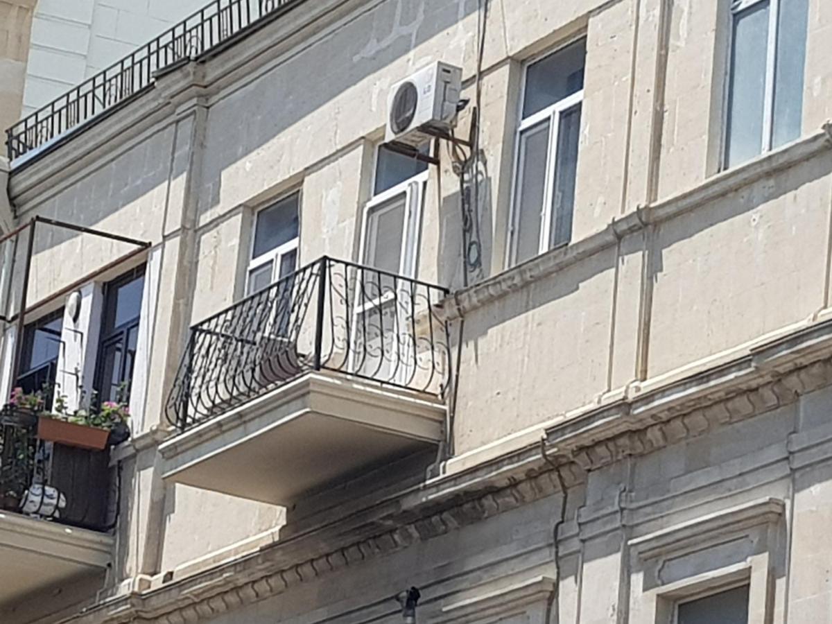 Central Baku Luxury Apartment On Nizami Street Bagian luar foto